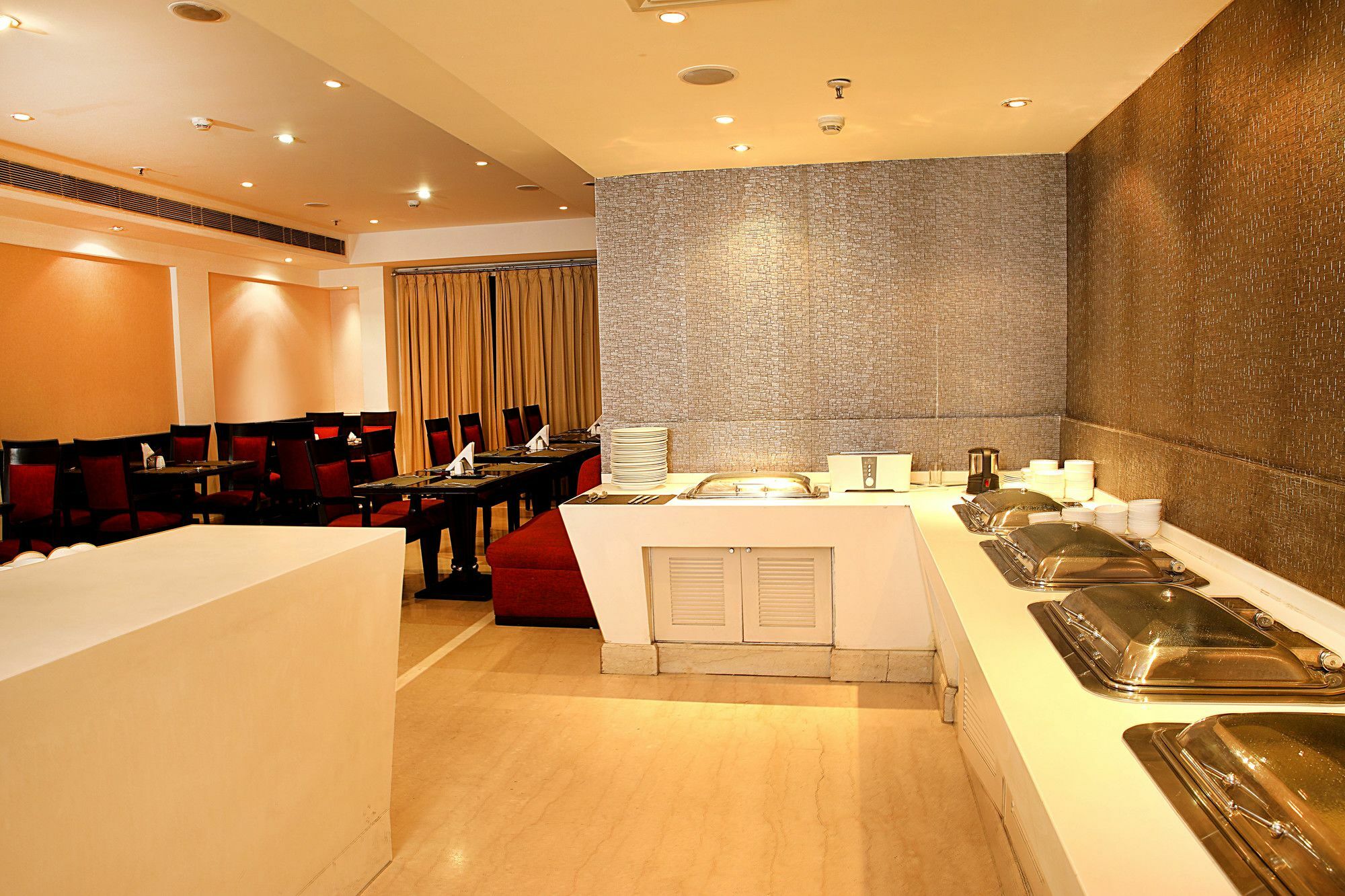 Inde Hotel Vista Woods Huda City Centre, Ґурґаон Екстер'єр фото