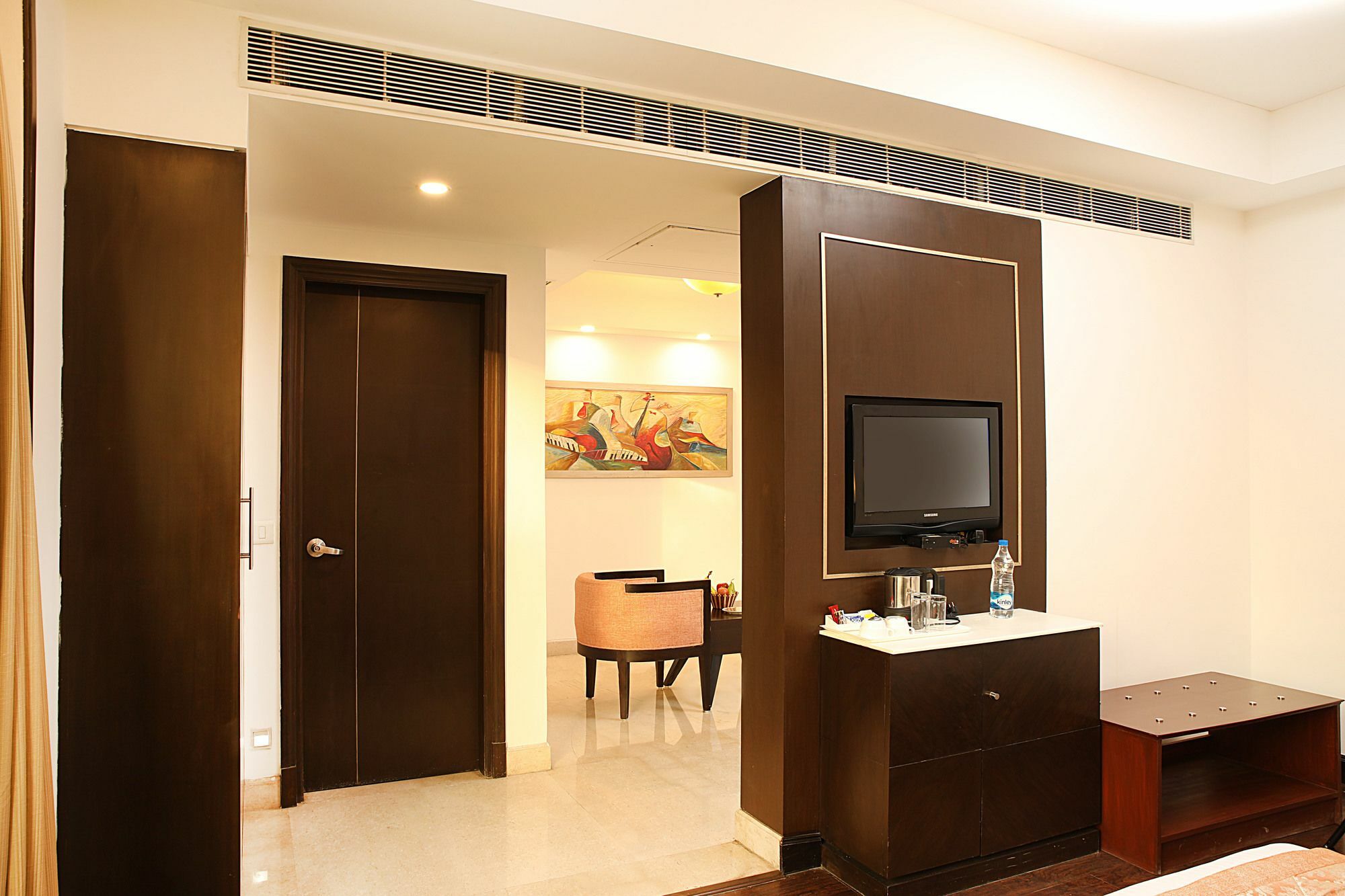 Inde Hotel Vista Woods Huda City Centre, Ґурґаон Екстер'єр фото
